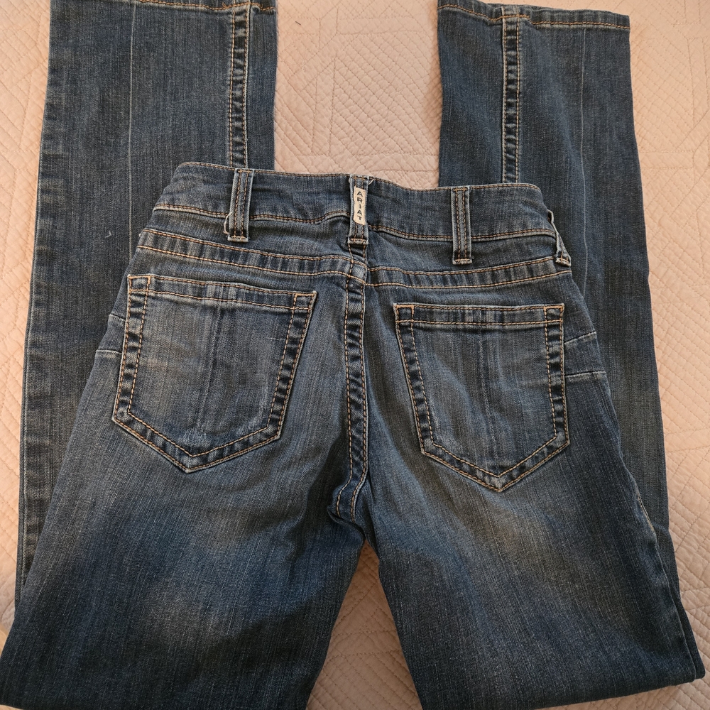 Ariat Women's Straight Leg Blue Jeans